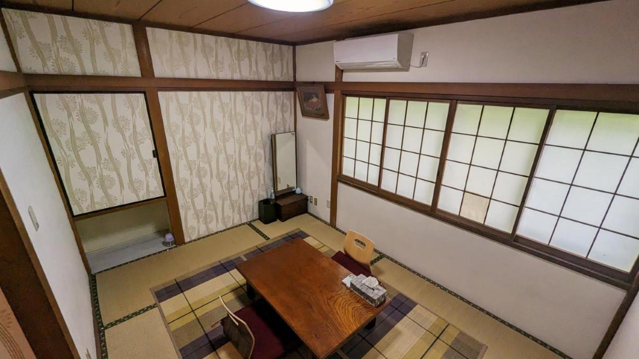 Guest House Edge ฮาโกเน่ ภายนอก รูปภาพ